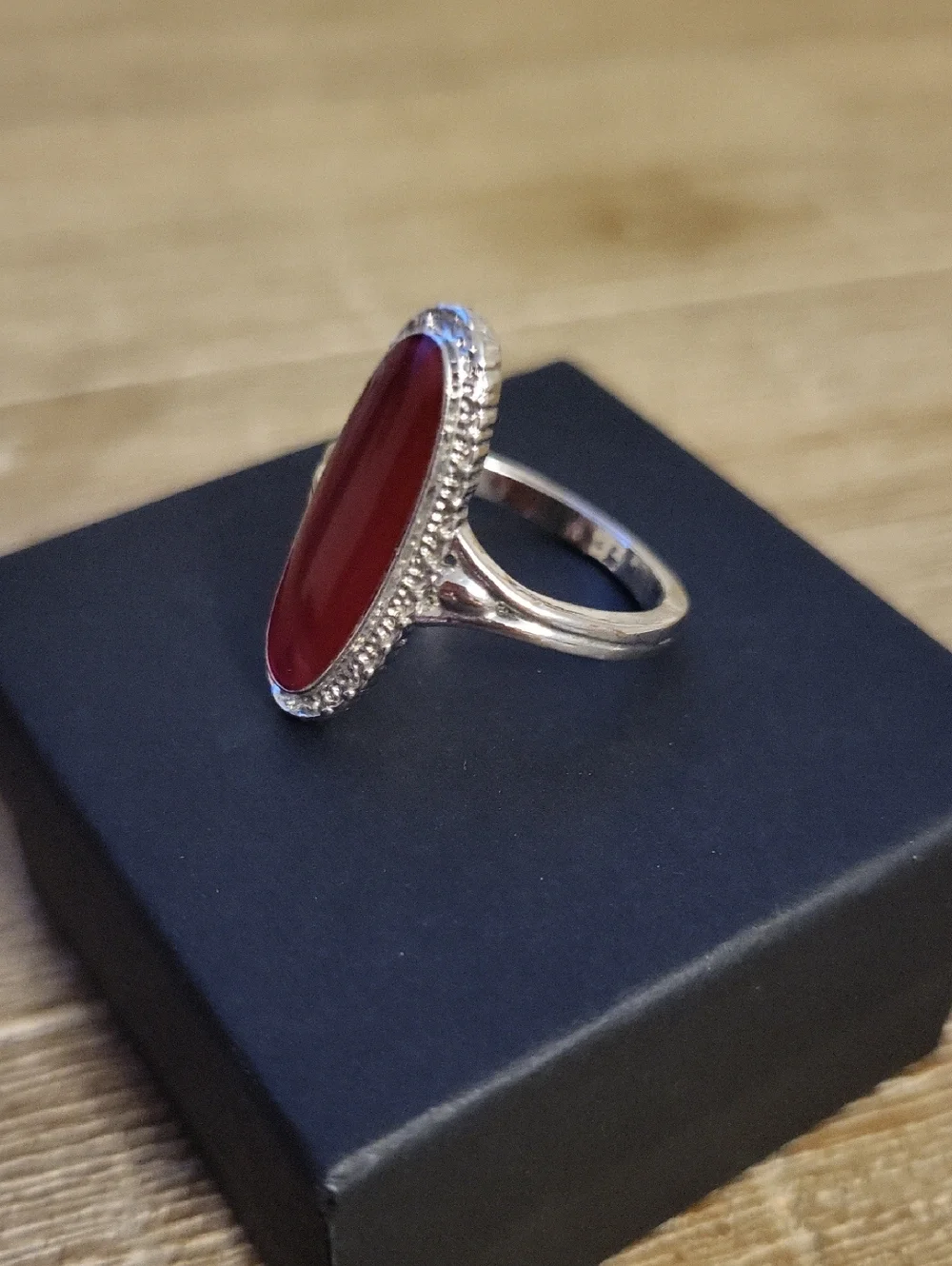 925 Silver Oval Red Coral Cabachon Stone Ring
